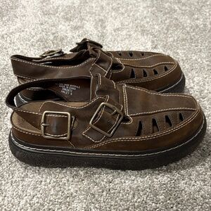 VTG 90s y2k Women's Buckle Chunky Platform Fisherman Sandals